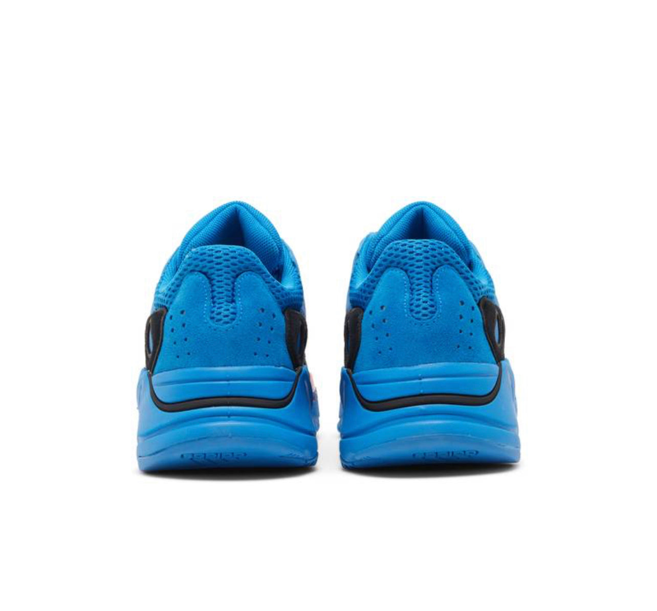 Yeezy Boost 700 Hi-Res Azul