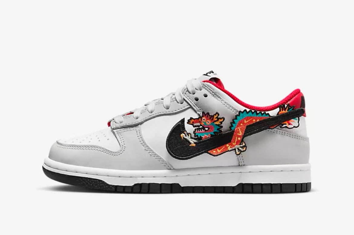 Dunk Low “Año del Dragón”