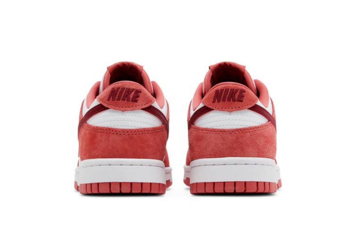 Dunk Low Valentine’s Day 2024