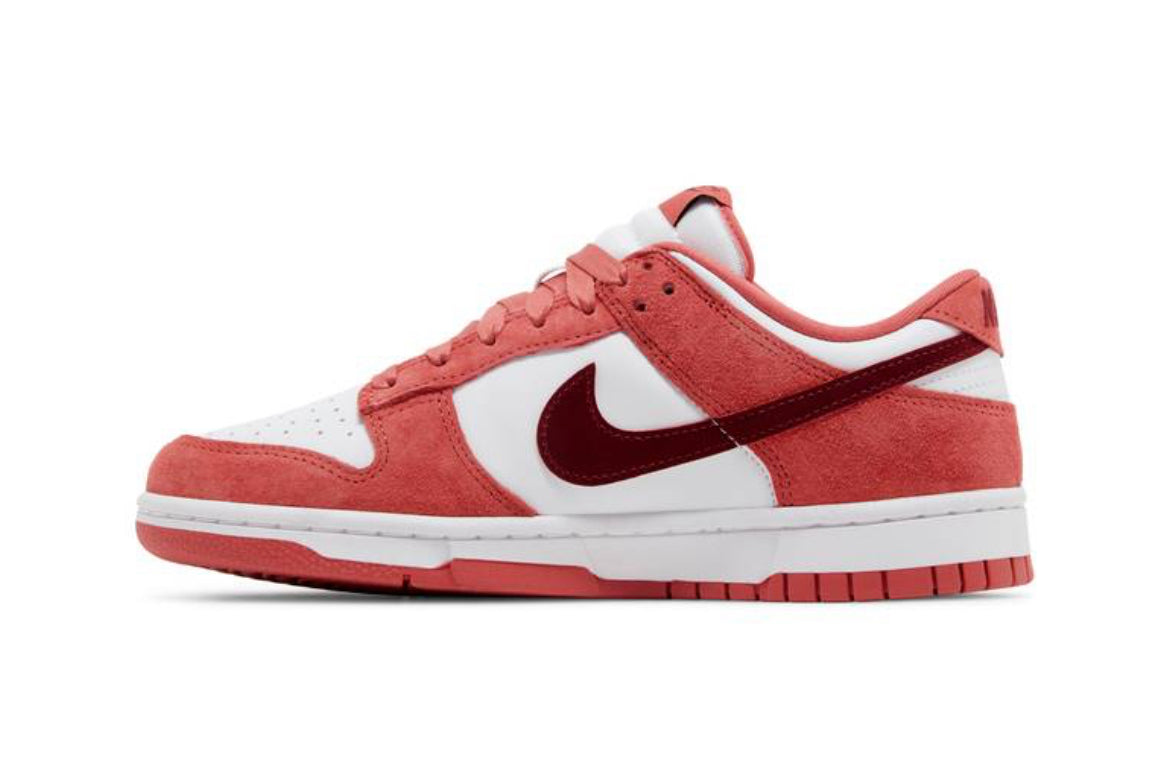 Dunk Low Valentine’s Day 2024