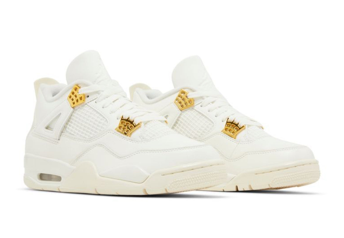 Jordan 4 Metálico Oro