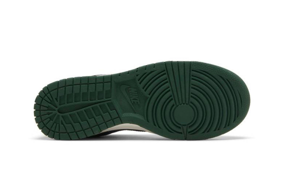 Dunk Low Gorge Green