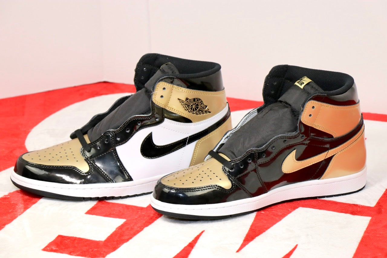 Jordan 1 High Gold Toe