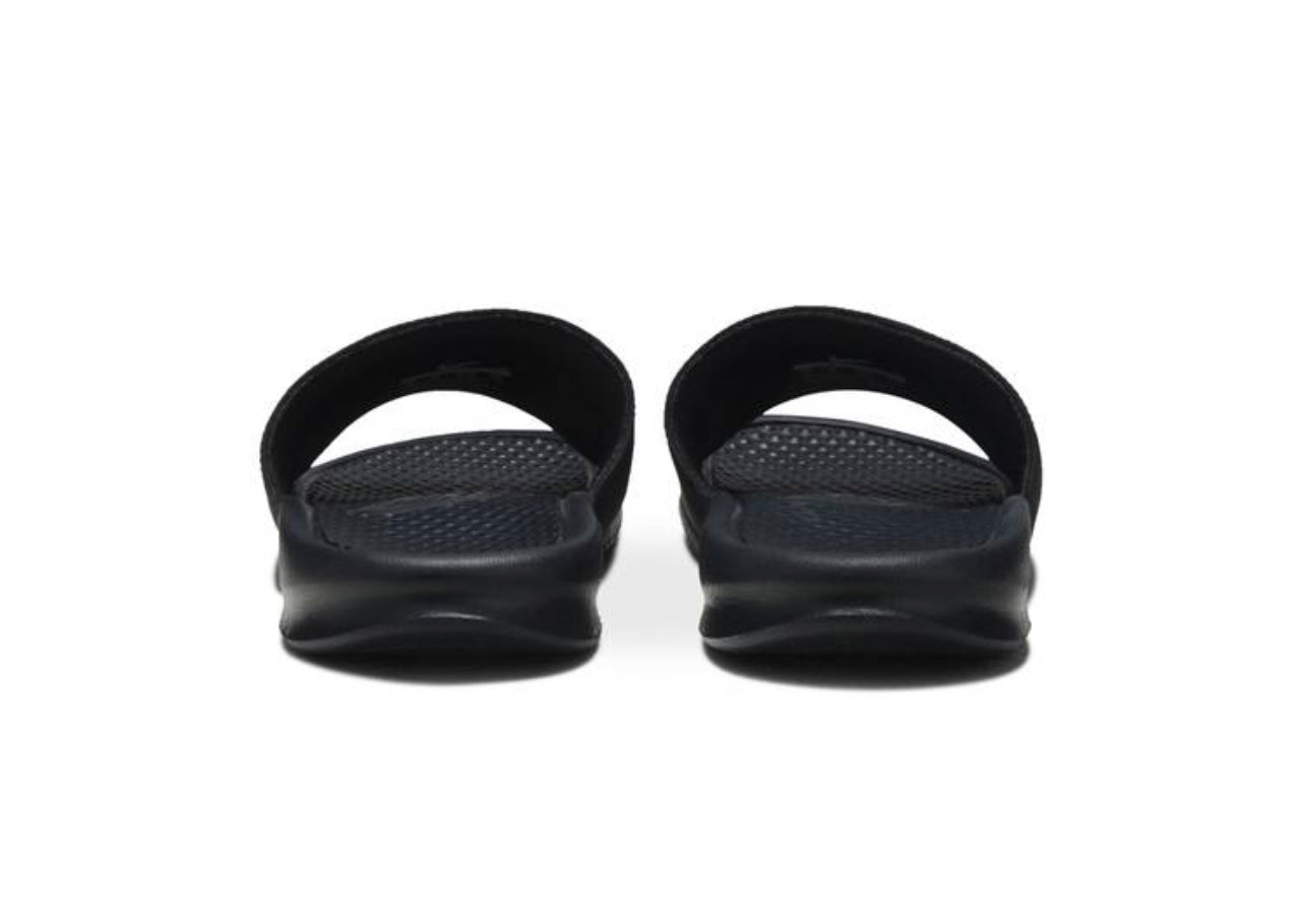 Off 2024 noir sandals