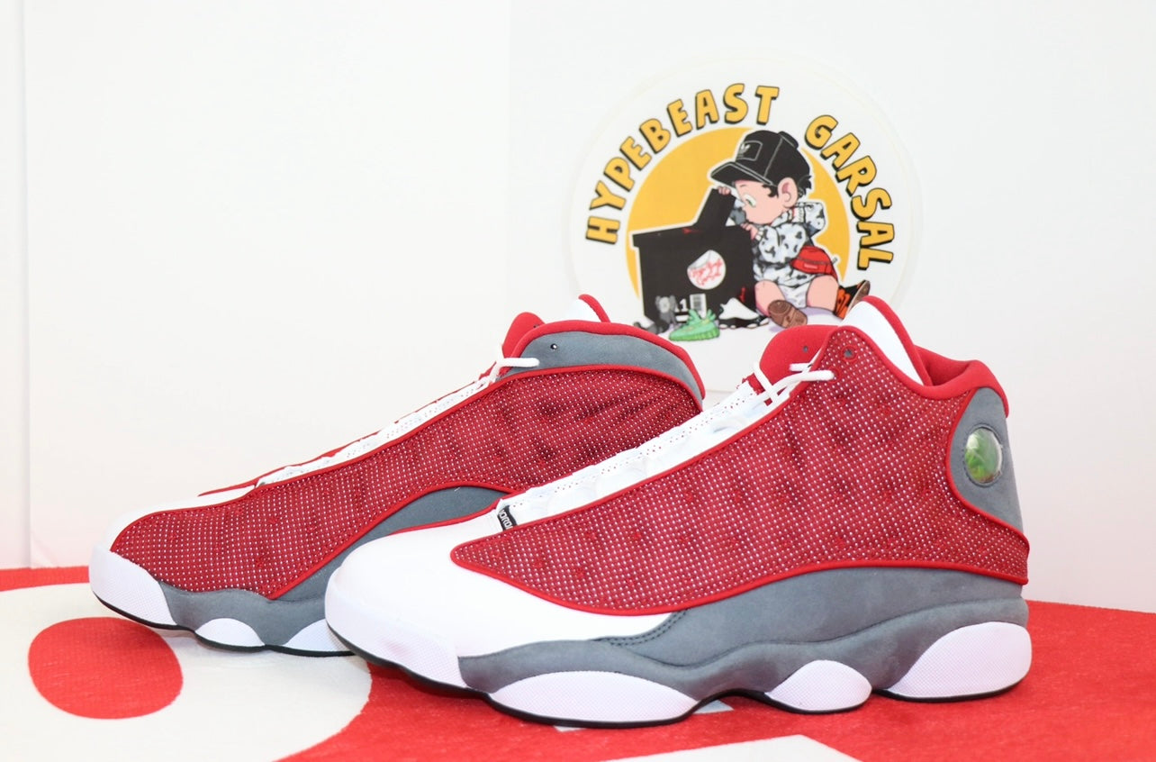 Jordan 13 Pedernal Rojo