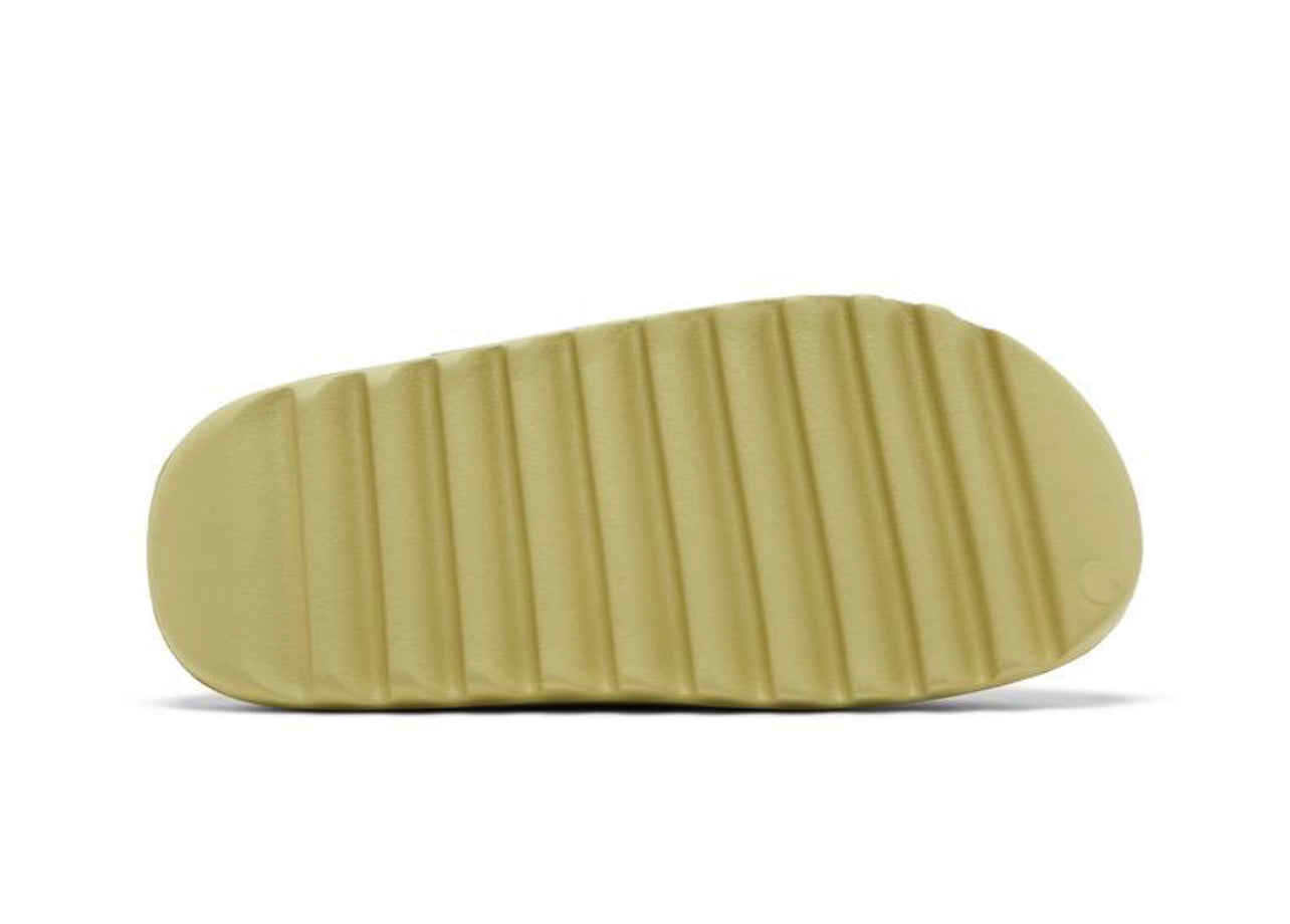 Yeezy Slide Resin – HypeBeast GarSal