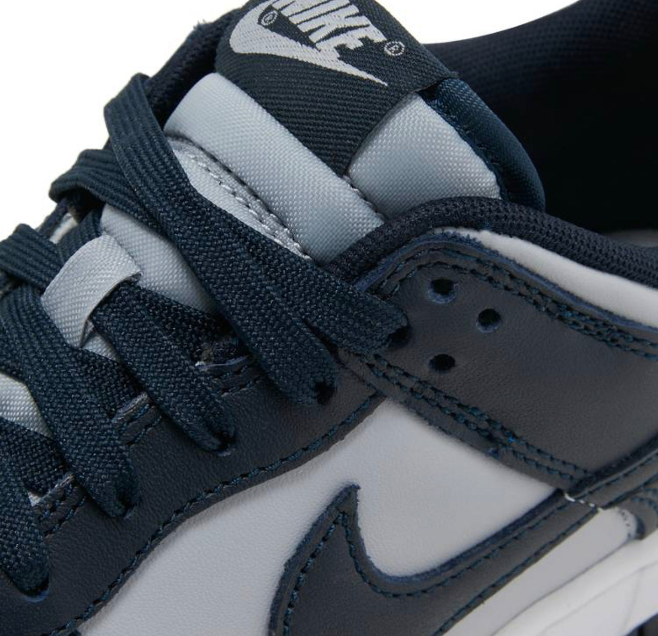 Dunk Low Georgetown